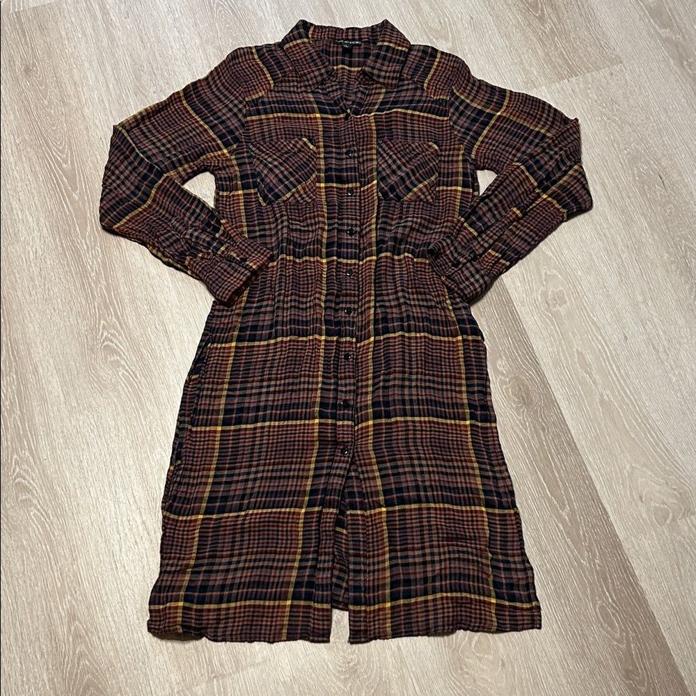 Thread Story Plaid Button Down Long Sleeve Shirt Style Duster